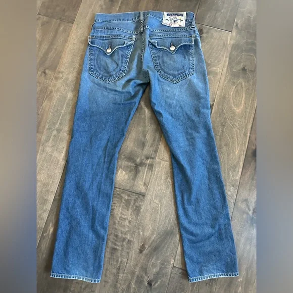 True Religion slim fit straight legged Men’s Jeans sz 30 - Picture 3 of 9